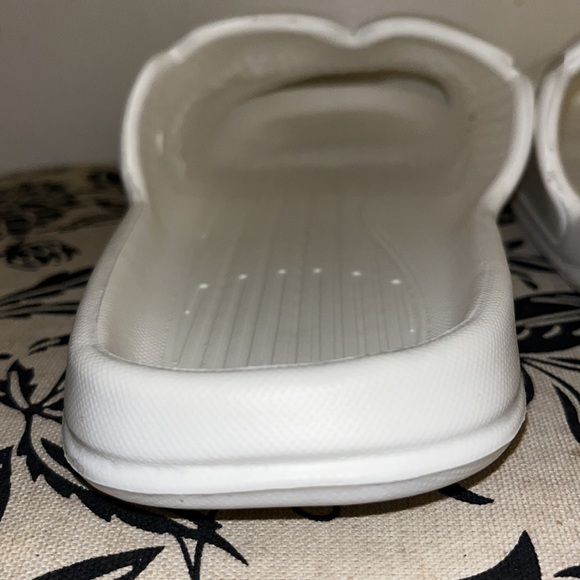 EVA Foam Lite Slide Brick Pattern Bone White New - Picture 10 of 14